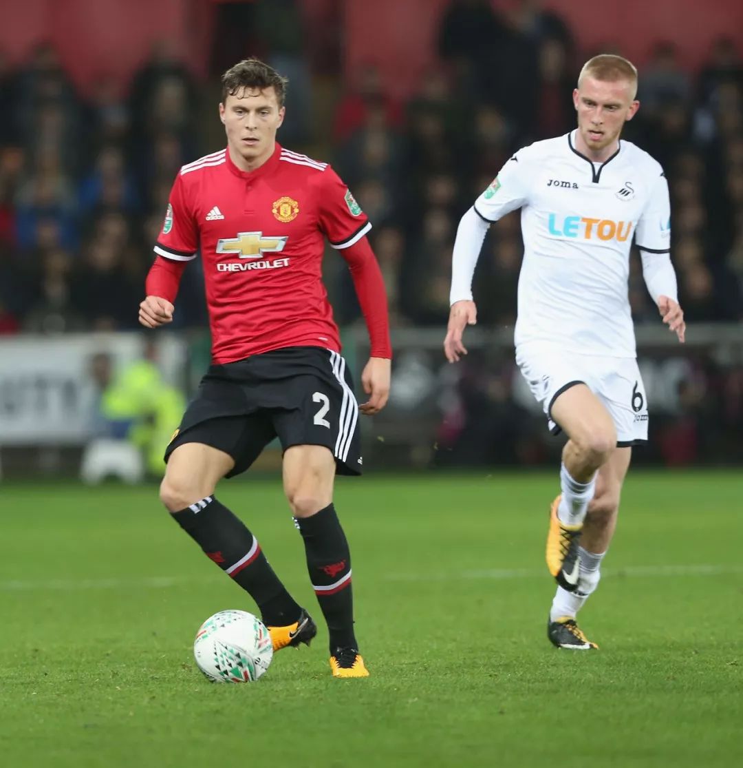 其坚持与大 其坚持与大